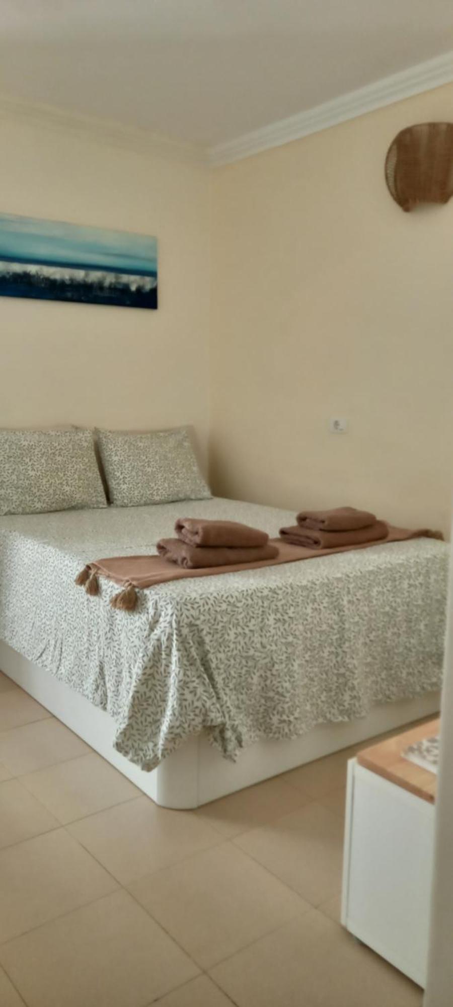 Luminoso Apartamento Con Piscina サンミゲル・デ・アボナ エクステリア 写真